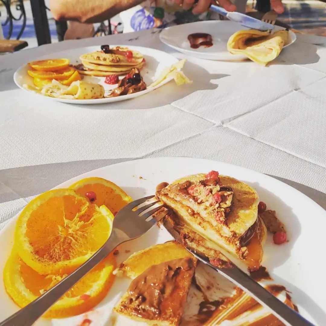 Villa Camellia Vrasná Esterno foto